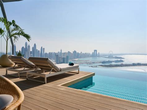 AURA Skypool lunch: Dine for under Dhs200 | Time Out Dubai