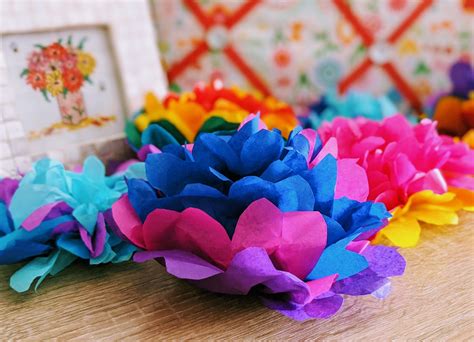 Easy DIY Tissue Paper Pom Poms [Video]