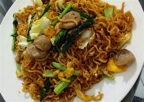 Resep Bakmi goreng oleh Vivi Piepie - Cookpad