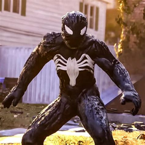 Spider-Man 2 PS5 Actor Teases Peter Parker's Addiction to Venom Symbiote In Sequel