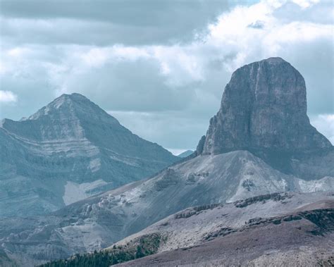 Remote Day Hike near Calgary - Black Rock Mountain - Red White Adventures