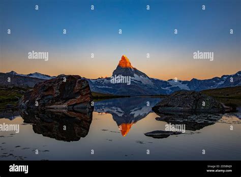 The matterhorn at sunrise Stock Photo - Alamy