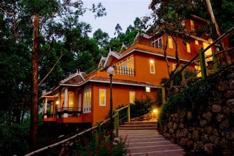 25 Best Honeymoon Resorts In Munnar You Can Pick In 2022