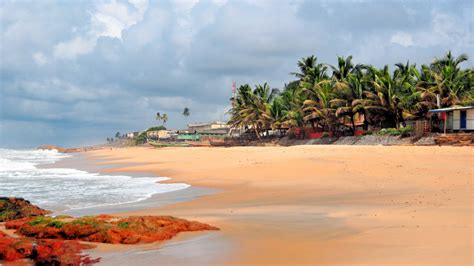 LA Pleasure Beach, Accra, Ghana - Heroes Of Adventure