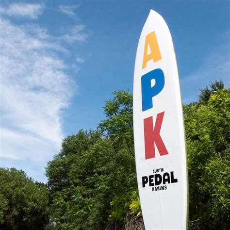 Austin Pedal Kayaks - Lake Travis Kayak Rentals - LakeTravis