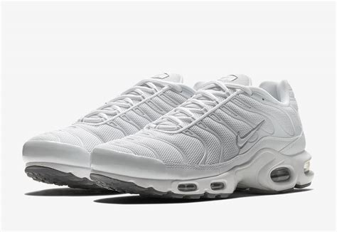 Nike Air Max Plus TN Triple White – KingWalk