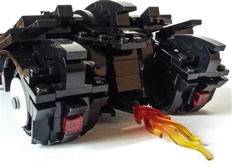 LEGO IDEAS - Batman Arkham Knight Batmobile/Tank