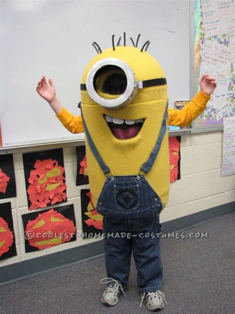 Halloween Costume Ideas: Minions from Dispicable Me | Make It & Love It