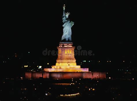 Statue of Liberty at night stock photo. Image of independence - 23151374