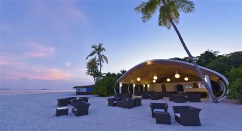 Dreamland, The Unique Sea & Lake Resort SpaDreamland Maldives Resort