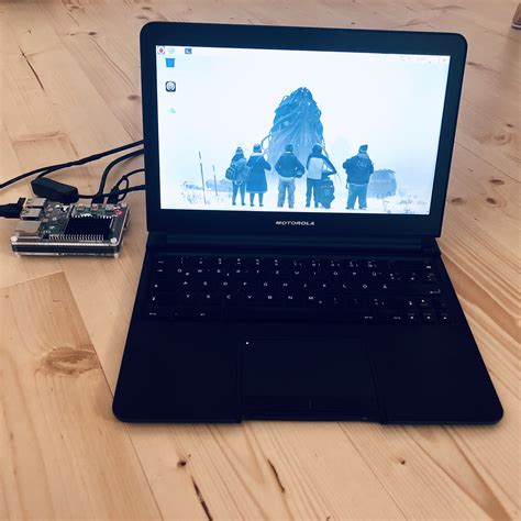 loosely connected | DIY Raspberry Pi Laptop