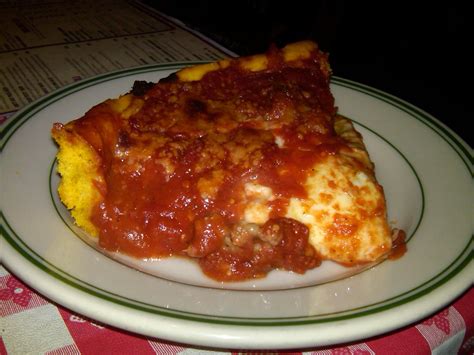 Gino's East Pizzeria, Chicago | Food and drink, Yummy food, Eat