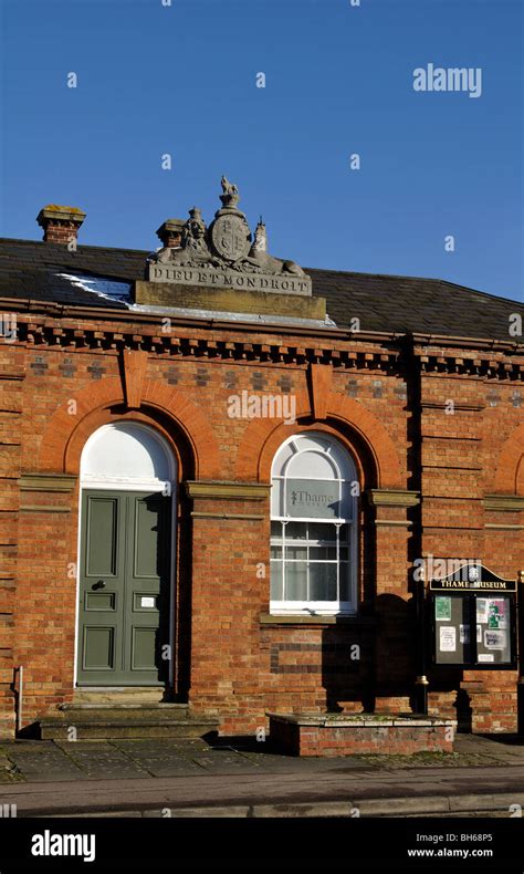 Thame Museum, Oxfordshire, England, UK Stock Photo - Alamy