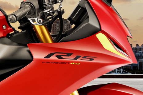 Yamaha R15 Bike Red