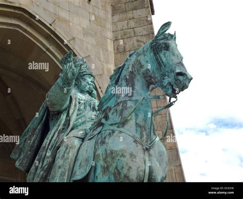 Kaiser Wilhelm Monument Stock Photo - Alamy