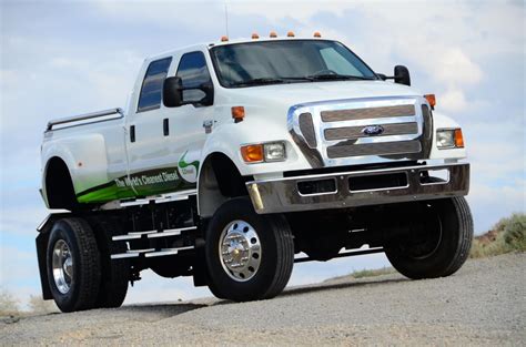 This Festive Ford F-650 Spotlights New Fuel