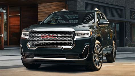 2023 GMC Acadia Denali | Model Details | Luxury Mid-Size SUV