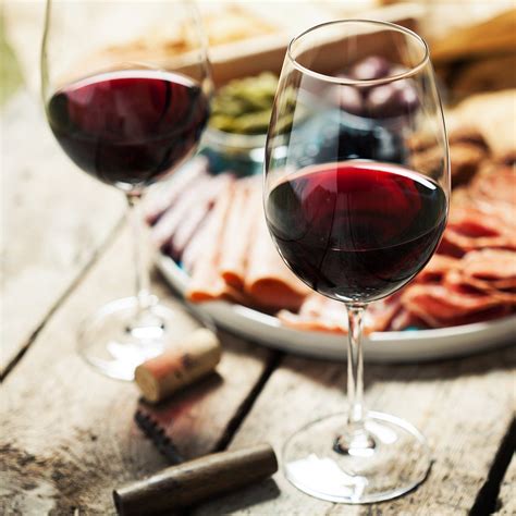 Red Wine Types: A Guide From Sweet to Dry | Best Health Magazine