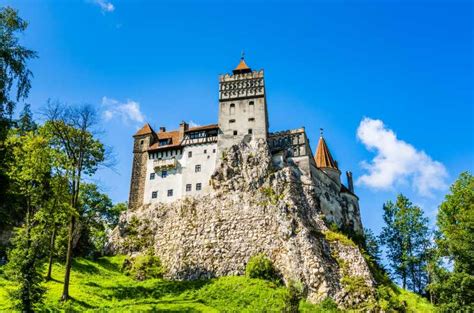 Bucharest: Dracula Castle, Peles Castle & Brasov Guided Tour | GetYourGuide