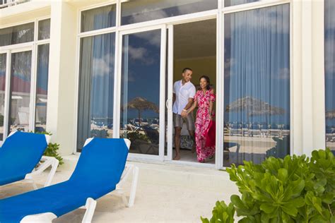 Your guide to the Breezes Bahamas all-inclusive resort | Trip Sense ...