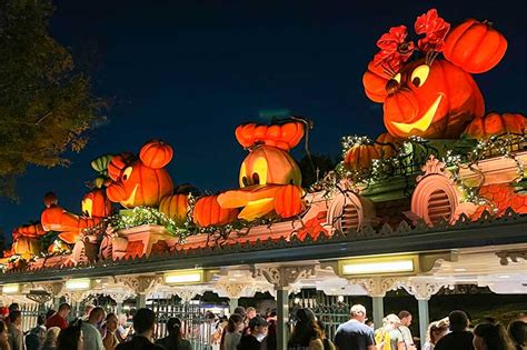 Disneyland Halloween Time - The Ultimate Guide