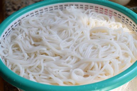 How to cook rice vermicelli noodles | How to cook rice, Rice vermicelli, Cooking