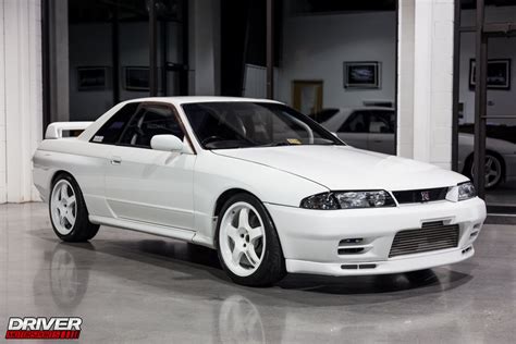 1990 Nissan Skyline GTR | Driver Motorsports