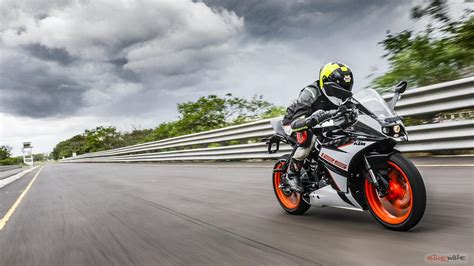 KTM RC 125 Review Image Gallery - BikeWale