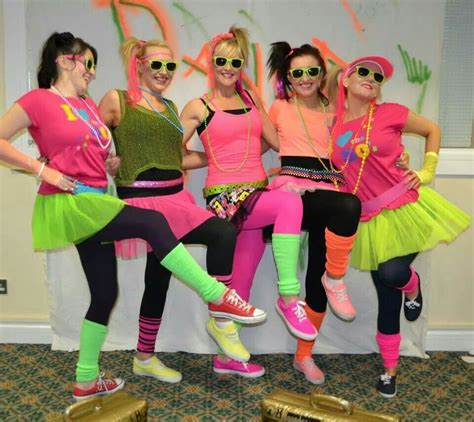 An 80's Themed Hen / Bachelorette Party 80s fashion 80s-fashion Fashion over 40 Celebrity style ...