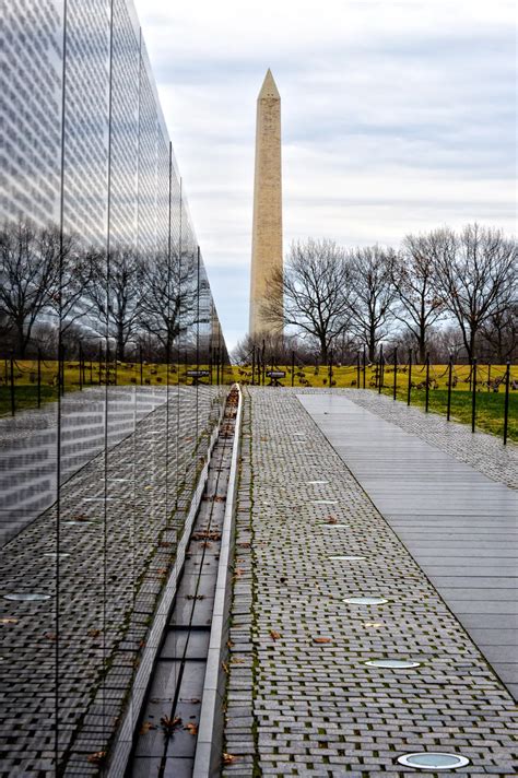 Vietnam War Memorial | Smithsonian Photo Contest | Smithsonian Magazine