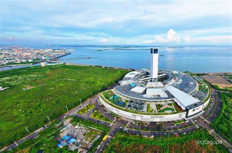 PHOTO: SM Seaside City Cebu Aerial View