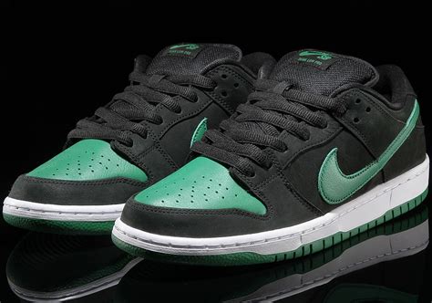 Nike SB Dunk Low Pro J-Pack Black Green BQ6817-005 | SneakerNews.com