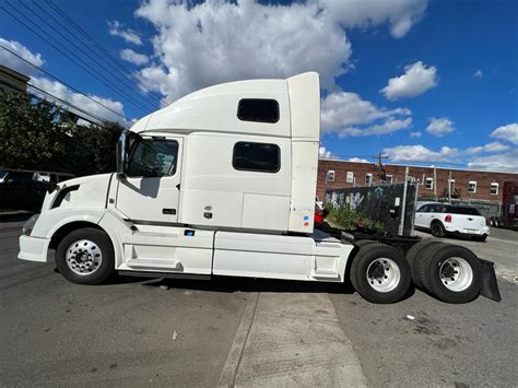 Volvo 780 2015 – Truck Sales NJ