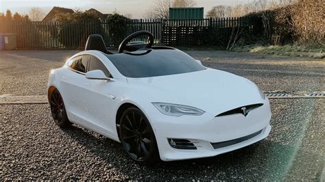 The Children's Tesla Model S Review (RadioFlyer)