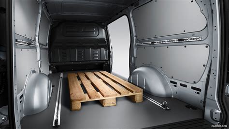 2016 Mercedes-Benz Metris Cargo Van - Interior | Caricos