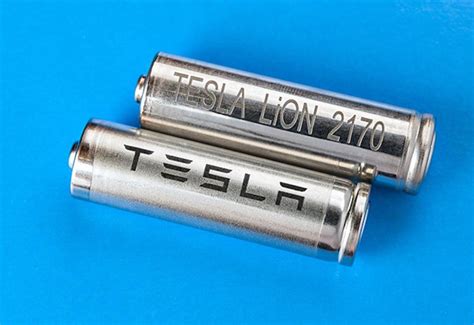 O que é, como funciona e o que dizem da bateria da Tesla • The Shift