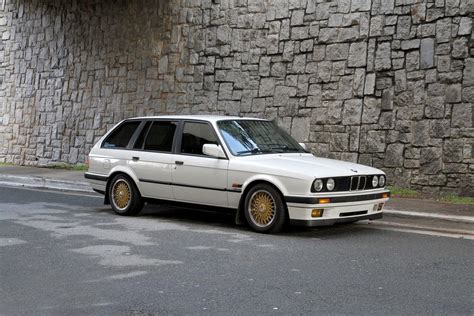 1990 BMW E30 Touring | Motorcar Studio