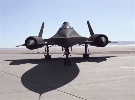 World Record: Why the SR-71 Blackbird Is Still the Fastest Plane | The National Interest