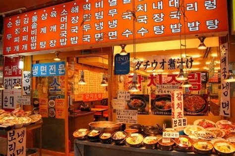 Top 5 Night Markets in Seoul for Your Shopping Fix