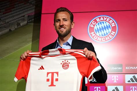 Bayern Munich sell over 10,000 Harry Kane shirts on signing day - Get German Football News