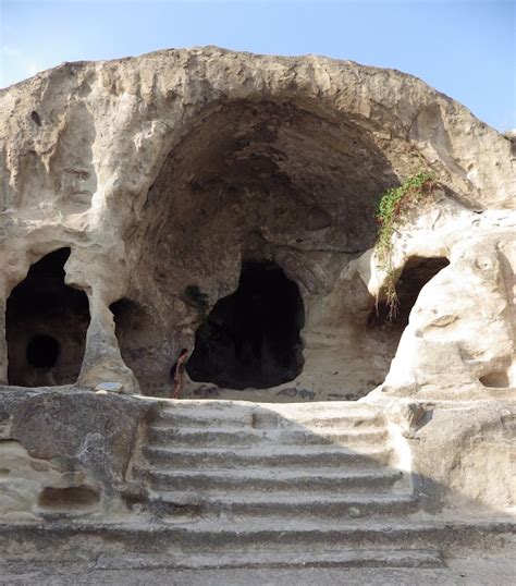 The ancient caves of Uplistsikhe - Far Flung Places