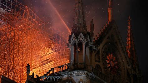 Fire engulfs Notre Dame Cathedral in Paris, spire collapses, towers still standing | MPR News