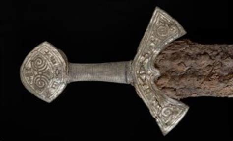 Sword of Late Viking Age Burial Unveiled Exhibiting Links Between Norway and England | Ancient ...