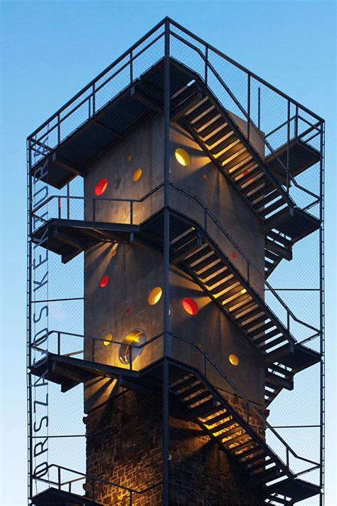 Lookout Tower at Galyateto / Nartarchitects | ArchDaily