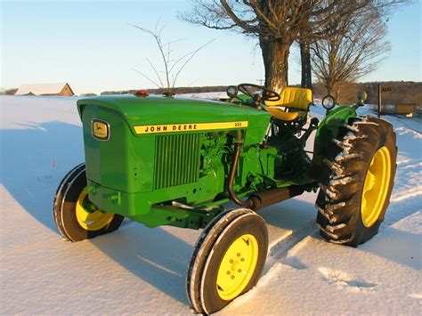 John Deere 820 Antique Tractor Restoration | Kuhn's Equipment Repair Oxford, NY