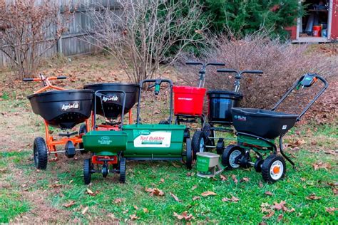 5 Best Broadcast Spreaders for Your Lawn to Use