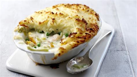 How to make fish pie recipe - BBC Food