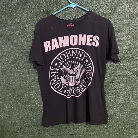 2008 Ramones logo Band tee #ramones #band #opium... - Depop