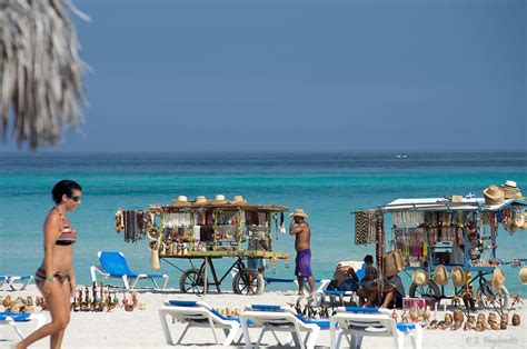 Varadero Beach - Smoke Tree Manor