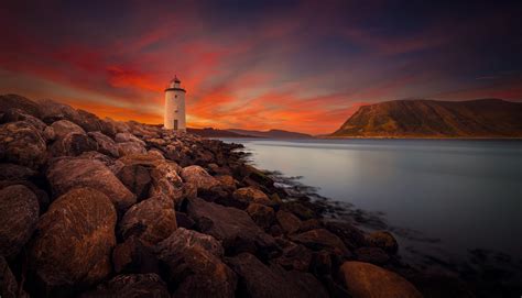 Lighthouse At Sunset Wallpapers - Wallpaper Cave